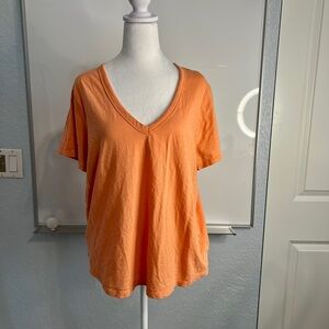 GAP Foreversoft Coral Orange Deep V Tee Shirt Large